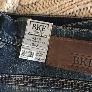Men’s size 38R BKE DENIM SETH straight leg jeans.